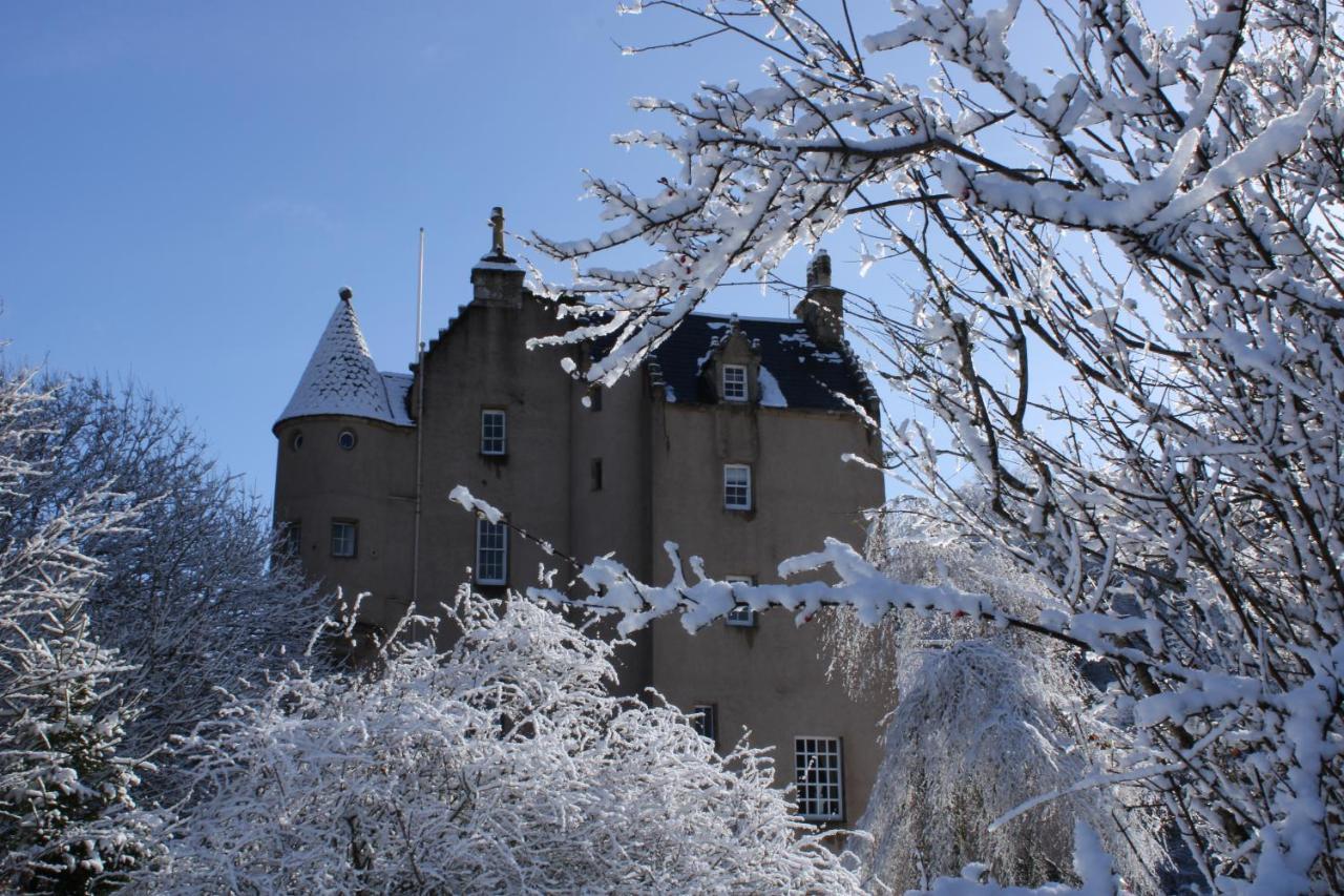East Wing Lickleyhead Castle Villa Auchleven Exterior photo